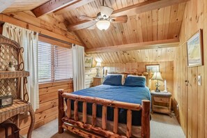 Iron/ironing board, WiFi, bed sheets - Happy Heaven Cabin - A Paddler`s Delight! (Kildare)
