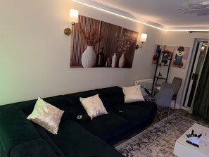 Living area - 2 Bedroom With Electric Charging and Parking (Gillingham)