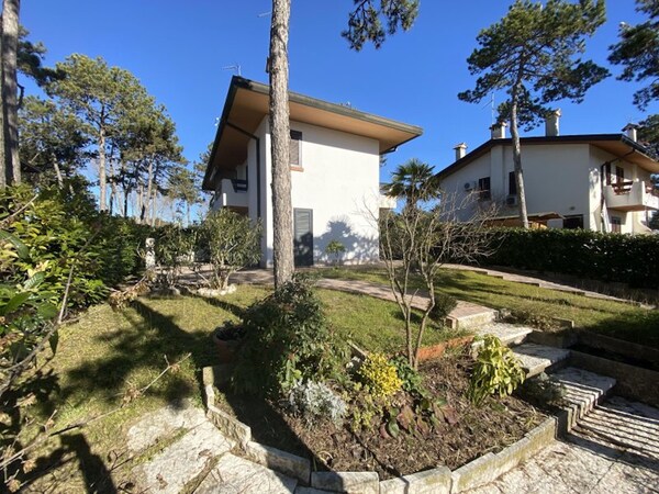 Townhouse With Enclosed Private Garden - Bibione