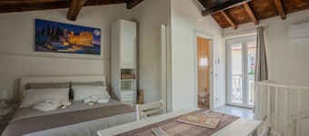 Monolocale 'Re Desidero' con Wi-Fi e aria condizionata