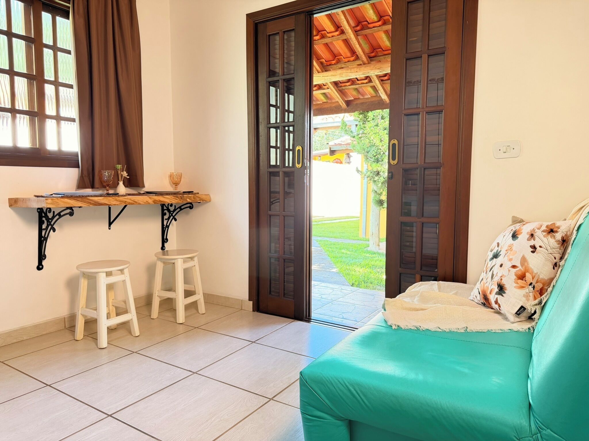 Comfort Chalet, Garden View | Living area