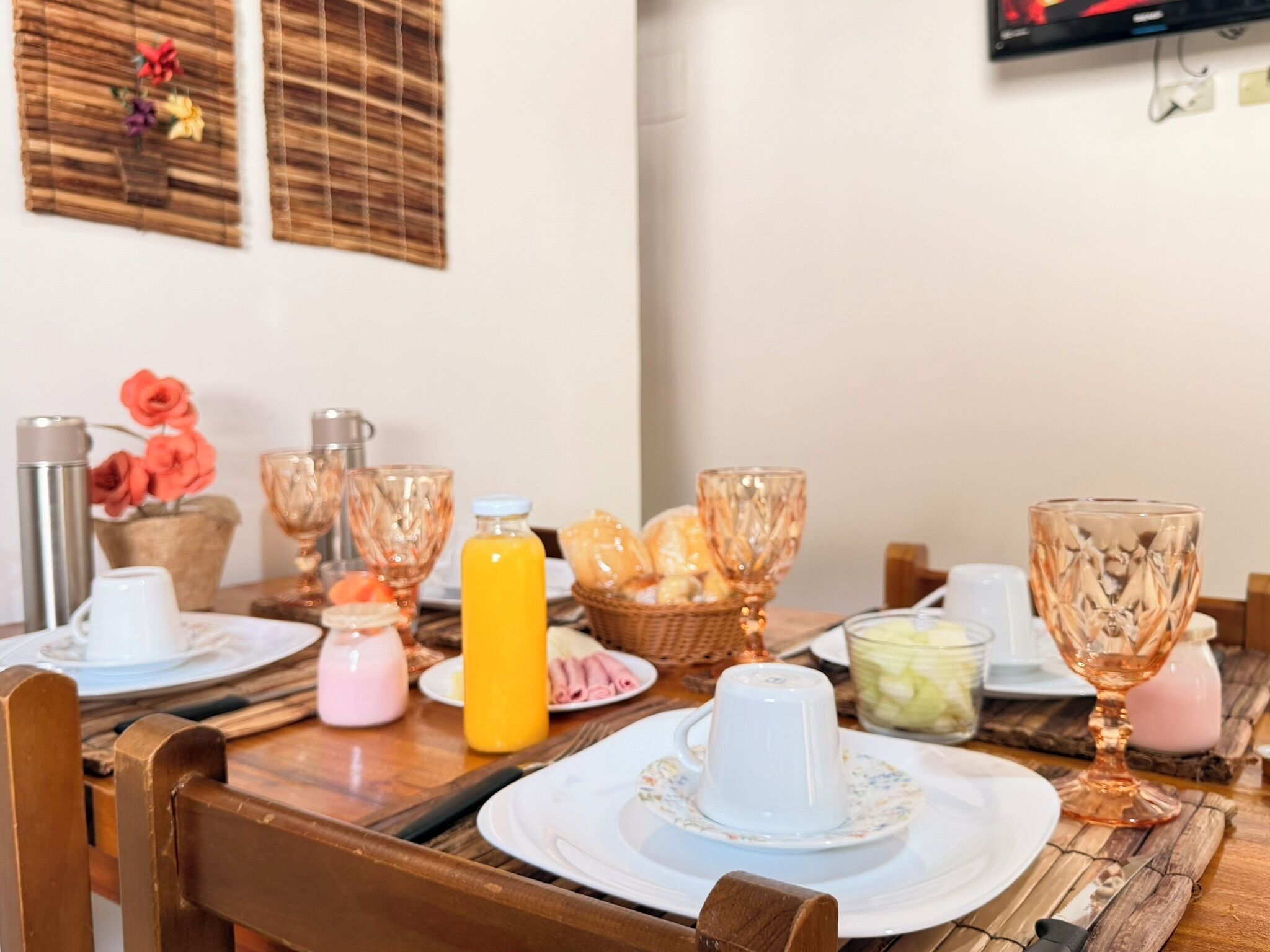 Family Chalet | Dining