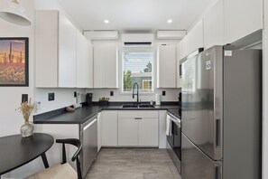Private kitchen - Modern Boxabl Casita Stillwater OK Pasadera 10 (Stillwater)