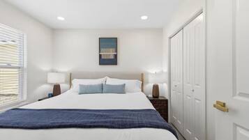 Luxury House, 3 Bedrooms, Non Smoking, Pets Allowed | Individually decorated, individually furnished, iron/ironing board