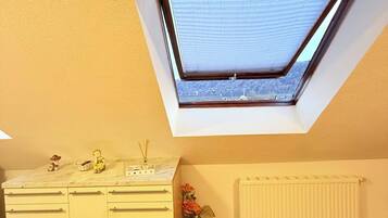 Apartment, 3 Schlafzimmer, Gartenblick | Innenbereich