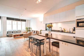 Apartment | Living room - Lighthouse Apartment in Heart of Antwerp (Antwerp)