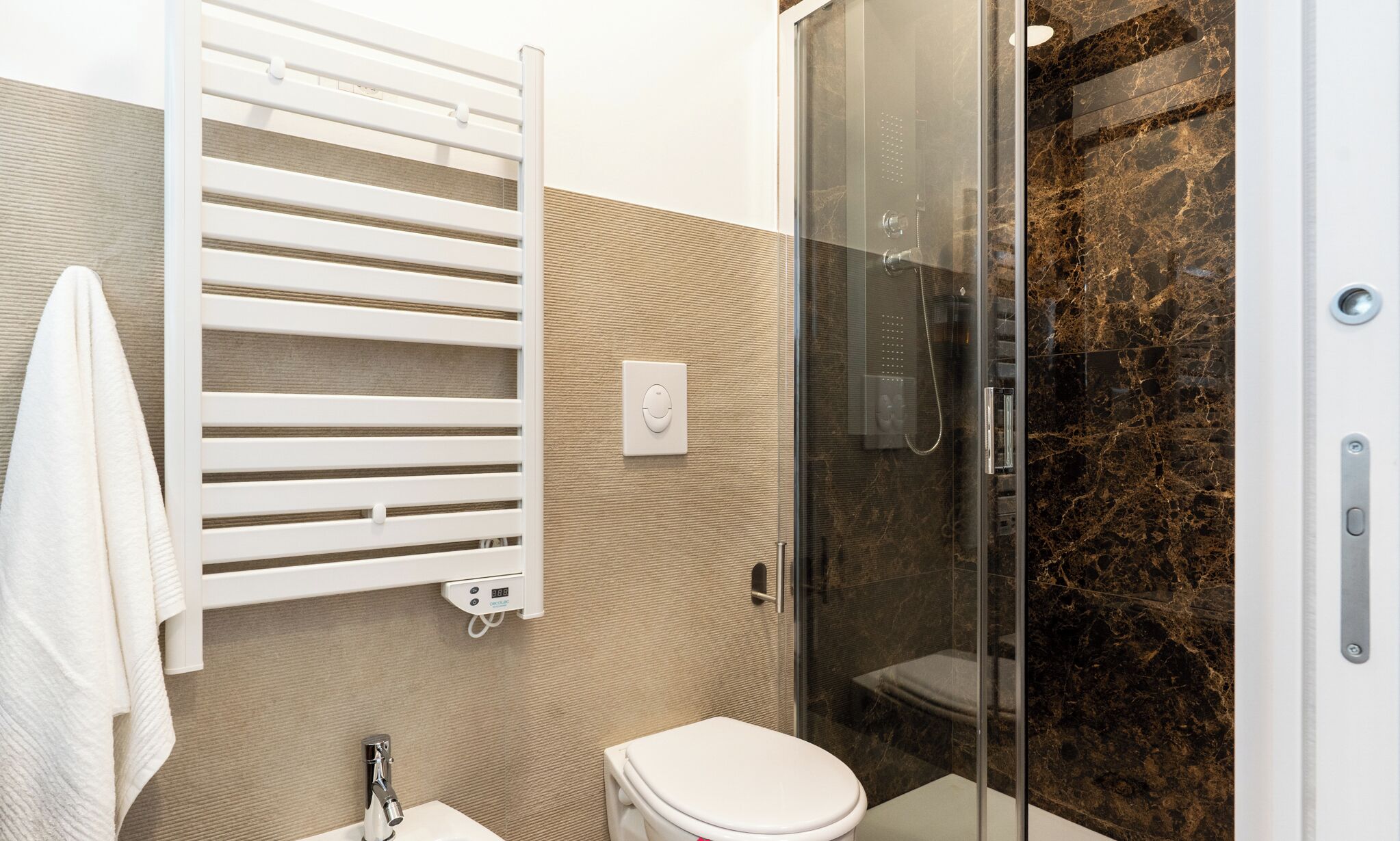 Triple Room | Bathroom | Shower, hair dryer, towels, soap