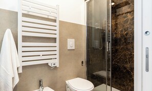 Bathroom - Barirooms - Lungomare (Bari)