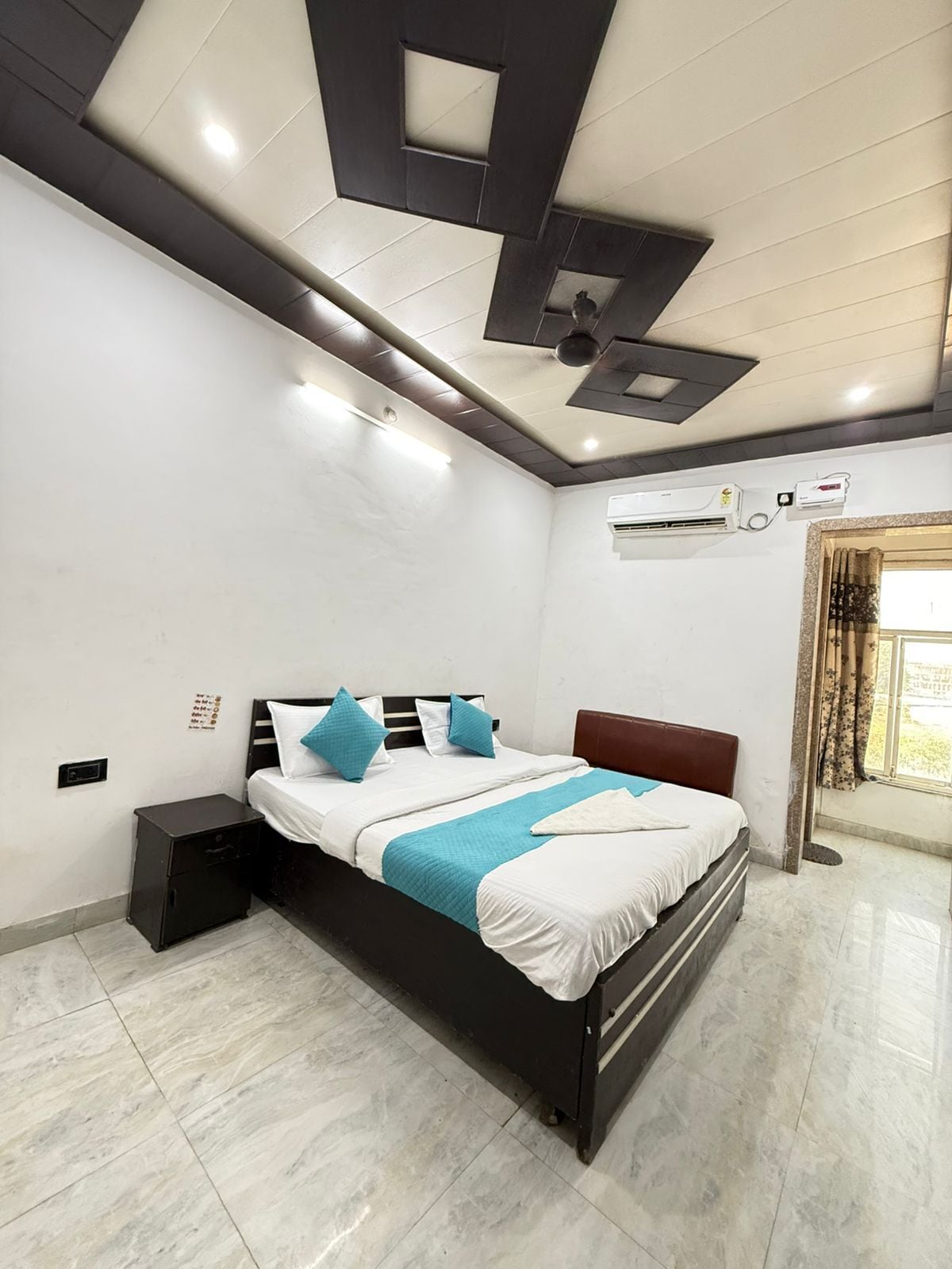 Habitación Deluxe | Escritorio y wifi gratis