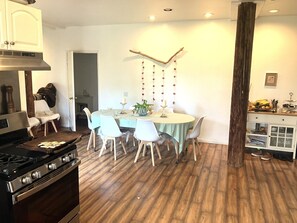 Dining - Beautiful 3-bedroom house with ranch vibe in a desired location of Santa Barbara (Santa Barbara, California 93105)