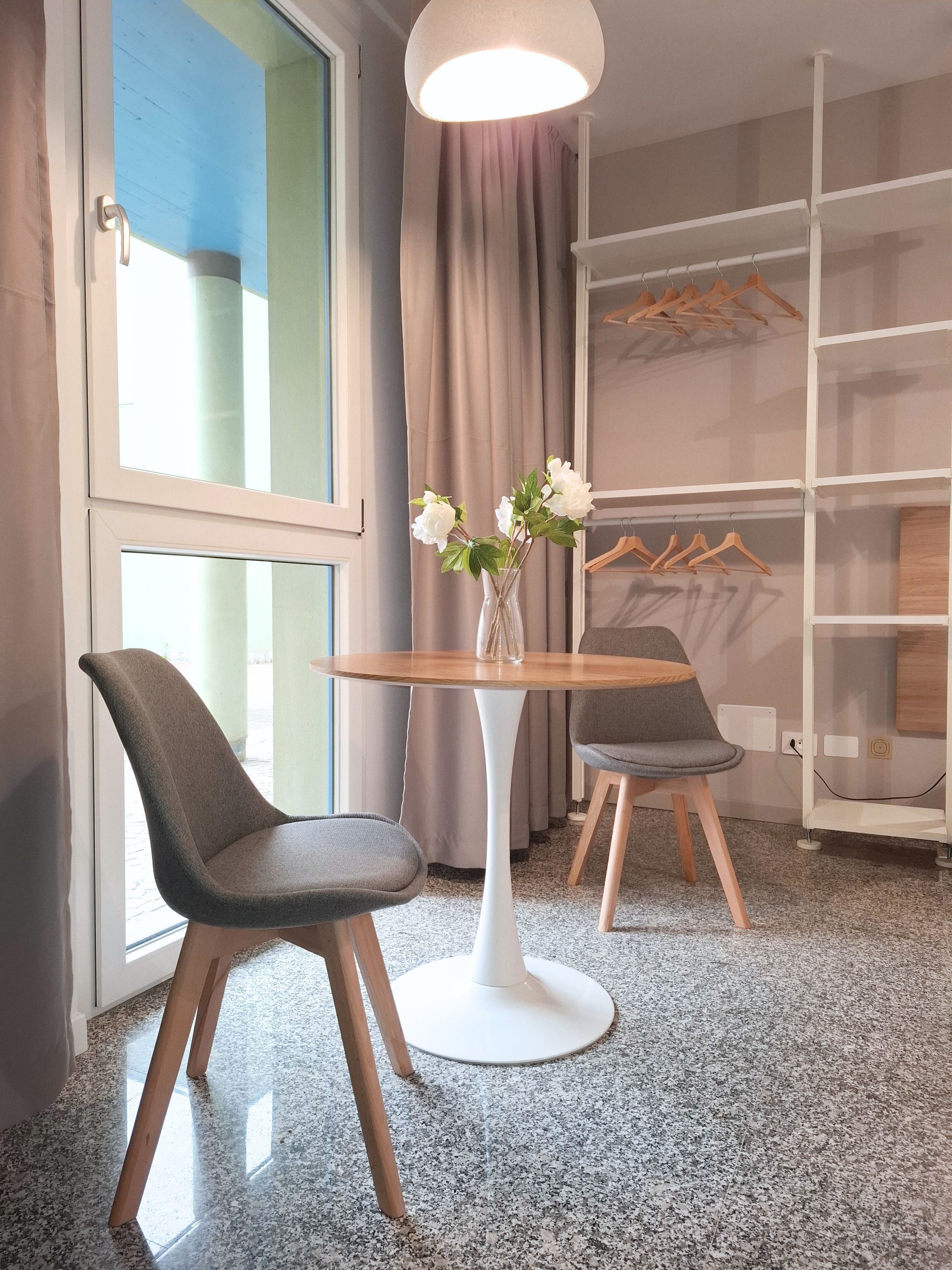 Doppia Standard | Interni
