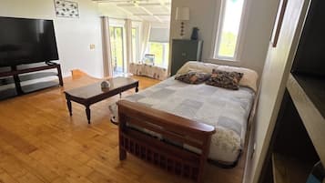 2 slaapkamers, een strijkplank/strijkijzer, gratis wifi, beddengoed