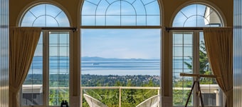 Mountain Estate | Pickleball, Hot Tub, Game Room