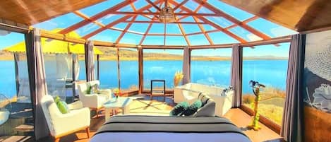 Suite Deluxe, patio, vue sur le lac | AccĂšs au Wi-Fi (inclus)