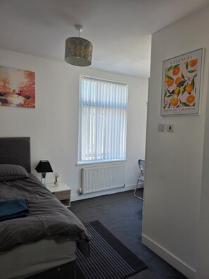 Room - 4 Bed 4 Ensuite Harford Home in Middlesbrough - Perfect for contractors (Middlesbrough)