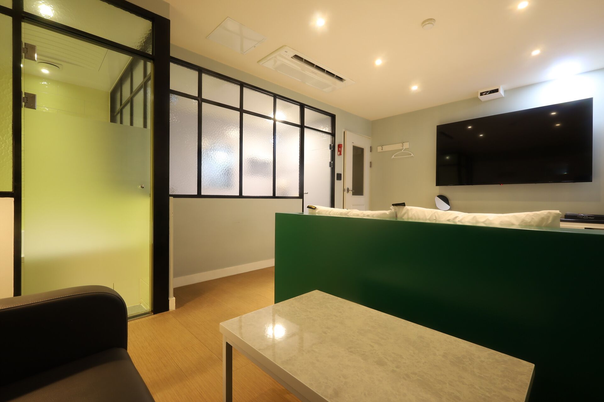 Premium Double Room | Living area