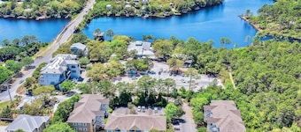 Poolside View Retreat on Scenic 30A, Seagrove - Relax & Unwind in Paradise