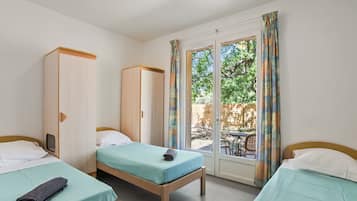 13 habitaciones, wifi y ropa de cama