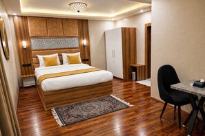 Premium Room | Desk, laptop workspace, free WiFi - Hotel Mustard INN Pahalgam (Anantnag)