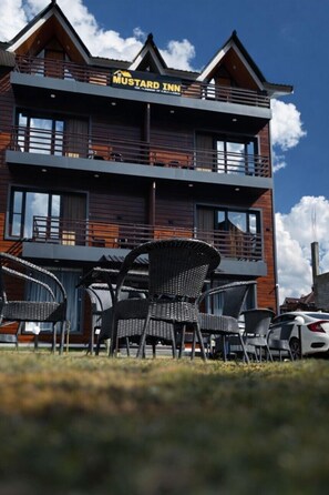 Exterior - Hotel Mustard INN Pahalgam (Anantnag)