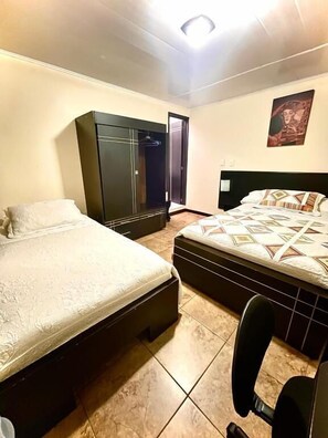 Triple Room - Hotel Alojate In (Bogotá)