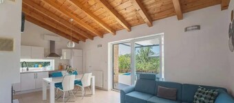 Villa Histria Hedonica Nearby Rovinj - Crovillas