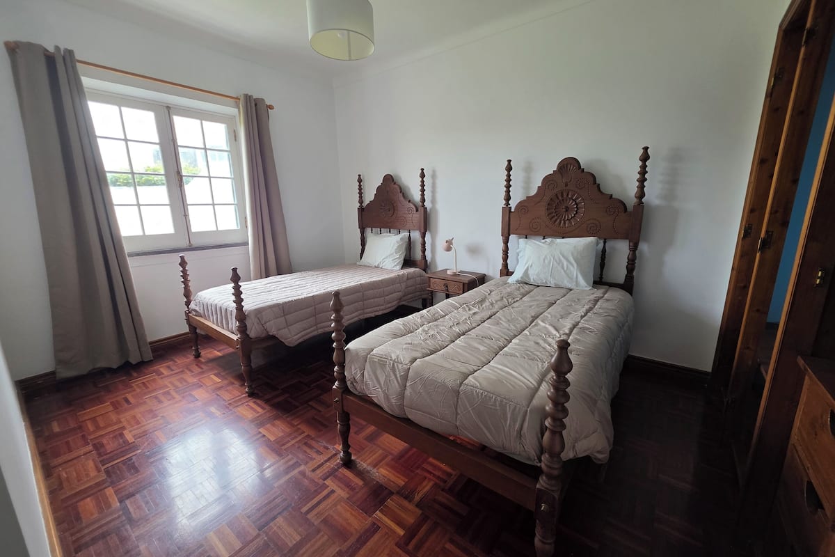 Habitació estàndard, vistes al jardí | Wifi gratuïta i roba de llit 