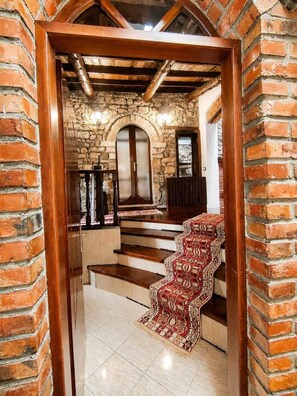 Interior - Guva Stone House Mangalem (Berat)