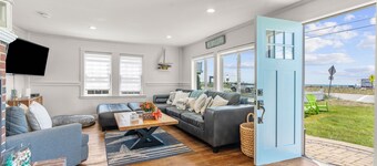 Craigville Beach Compound | 4 Private Suites · Ocean View