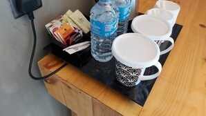 Kamar Double Deluks, balkon, pemandangan samudra | Kopi dan/atau alat penyeduh kopi