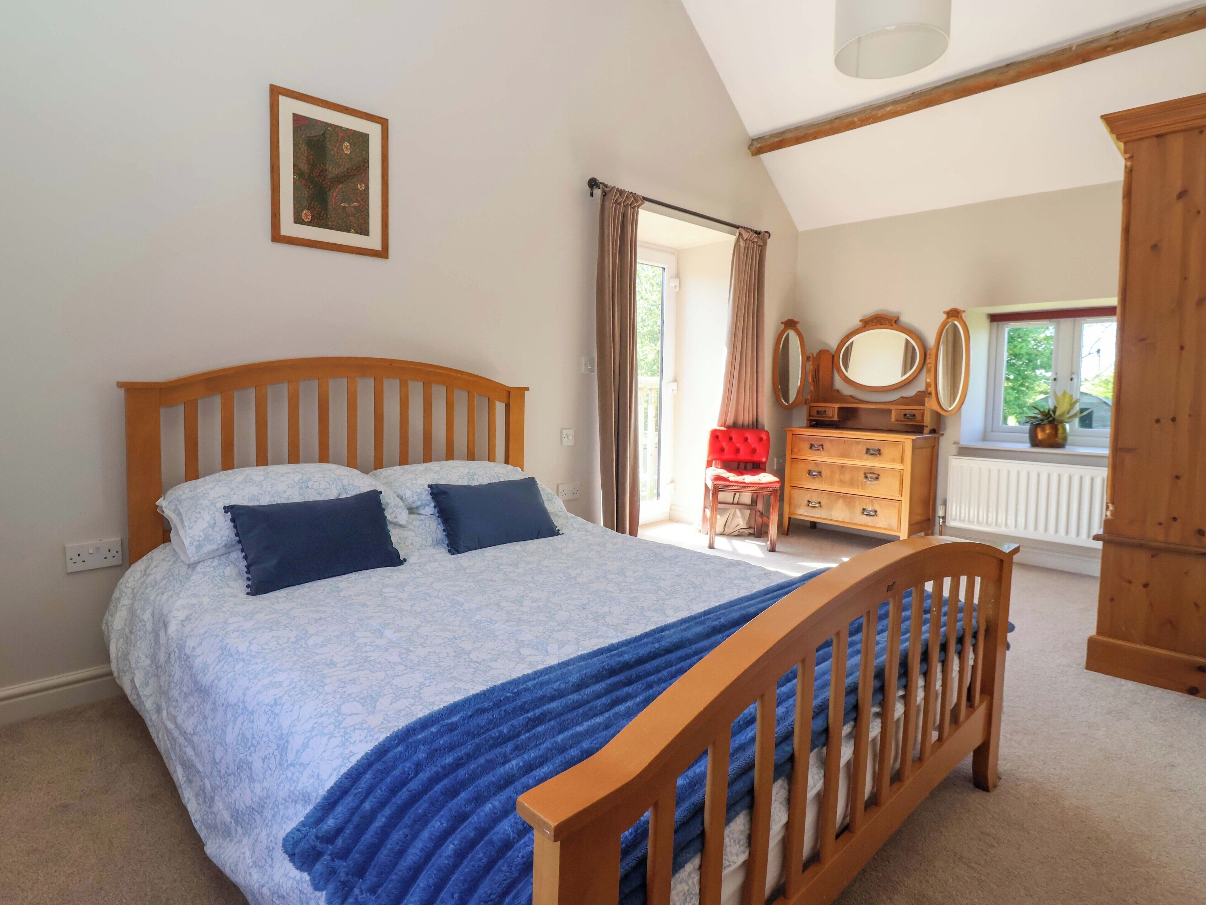 3 bedrooms, free WiFi, individually decorated, individually furnished