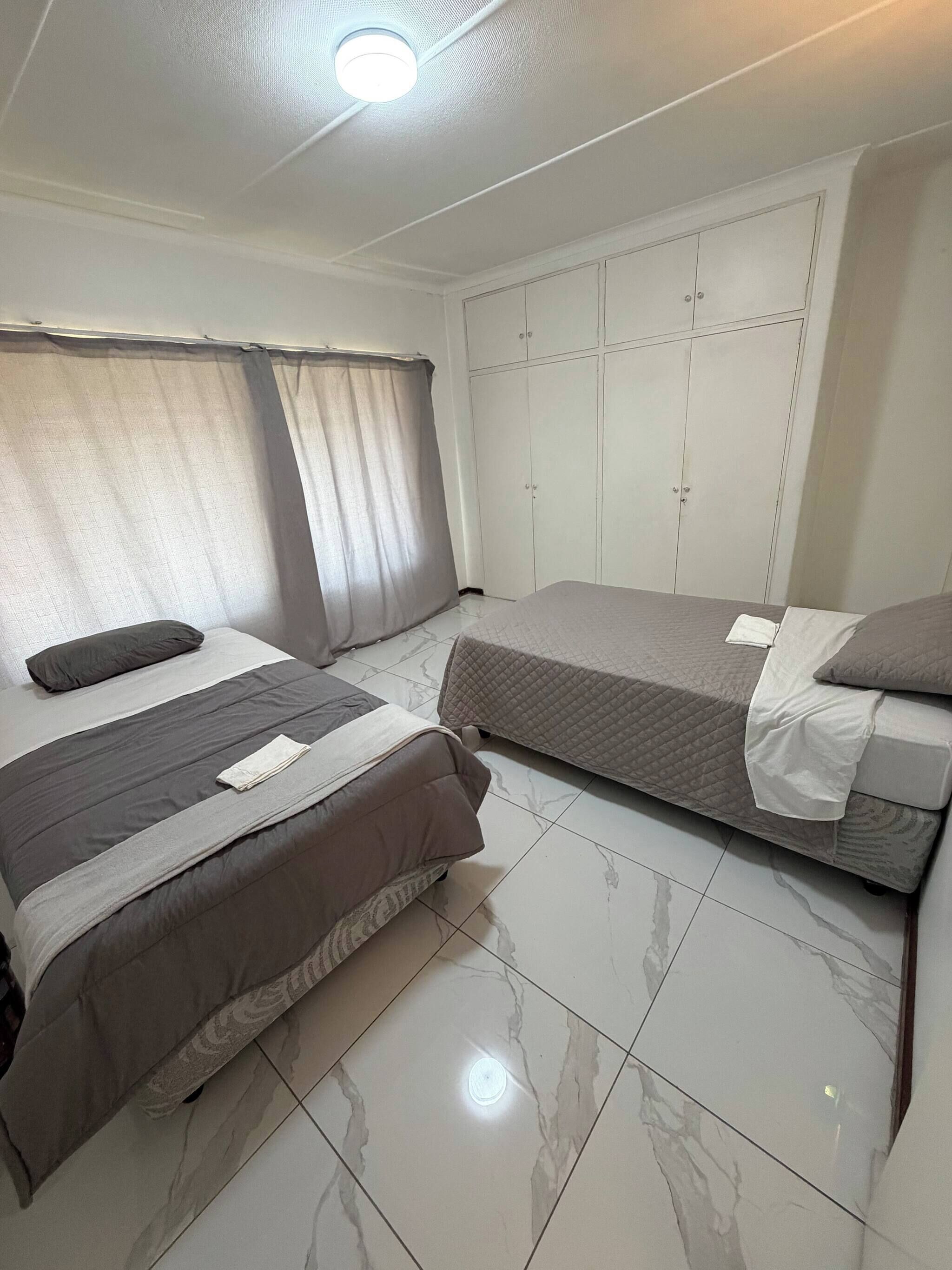5 bedrooms