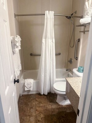 Hair dryer - Wake Up to Stunning Views – Your Balcony Escape! (Tampa)