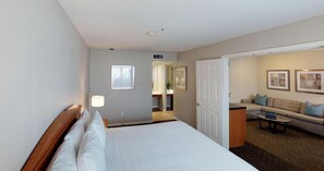 Room - Pet-Friendly Suite | Kitchenette, Free Breakfast | Near Nixon Library - 2.8 mi (Brea)