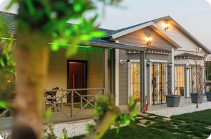 Family Villa, Veranda, Bahçe Manzaralı | Dış mekân