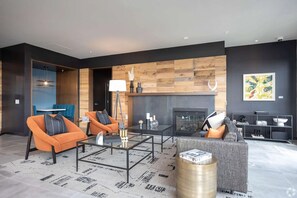 Smart TV - Landing | Stylish 2BD in Discovery District (Columbus)