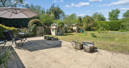 Five Acres Cottage
