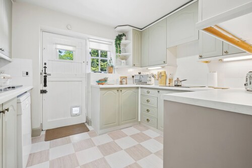Five Acres Cottage