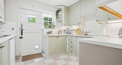 Five Acres Cottage