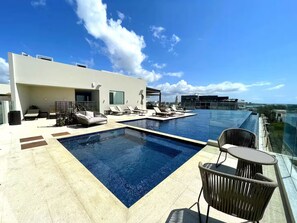 Pool - Marila modern Luxury - Incredible Rooftop close to the beach - gym (Playa del Carmen)