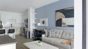 Smart TV - Landing | Beautiful 1BD, Game Room, Courtyard (Chapel Hill)