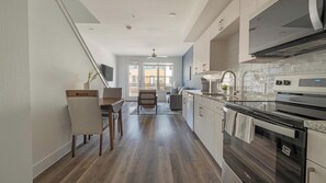 Fridge, dining tables - Landing | Stunning 1BD, Clubhouse (Austin)
