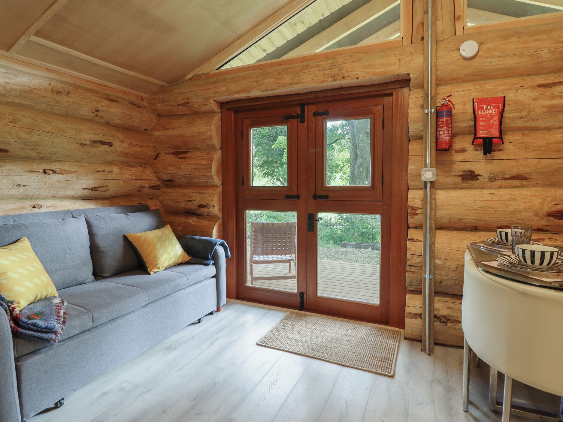 Cottage | Interior