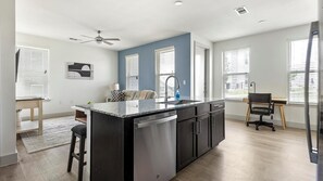 Interior - Landing | Beautiful 2BD, Pool, Gym (Austin)