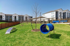 Children’s area - Landing | Beautiful 2BD, Pool, Gym (Austin)