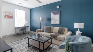 Smart TV - Landing | Stylish 2BD, Gym, Pool (Austin)