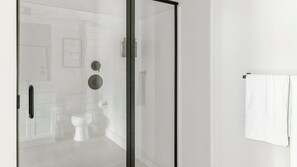 Bathroom - Landing | Amazing 2BD, Gym, Clubhouse (Asheville)