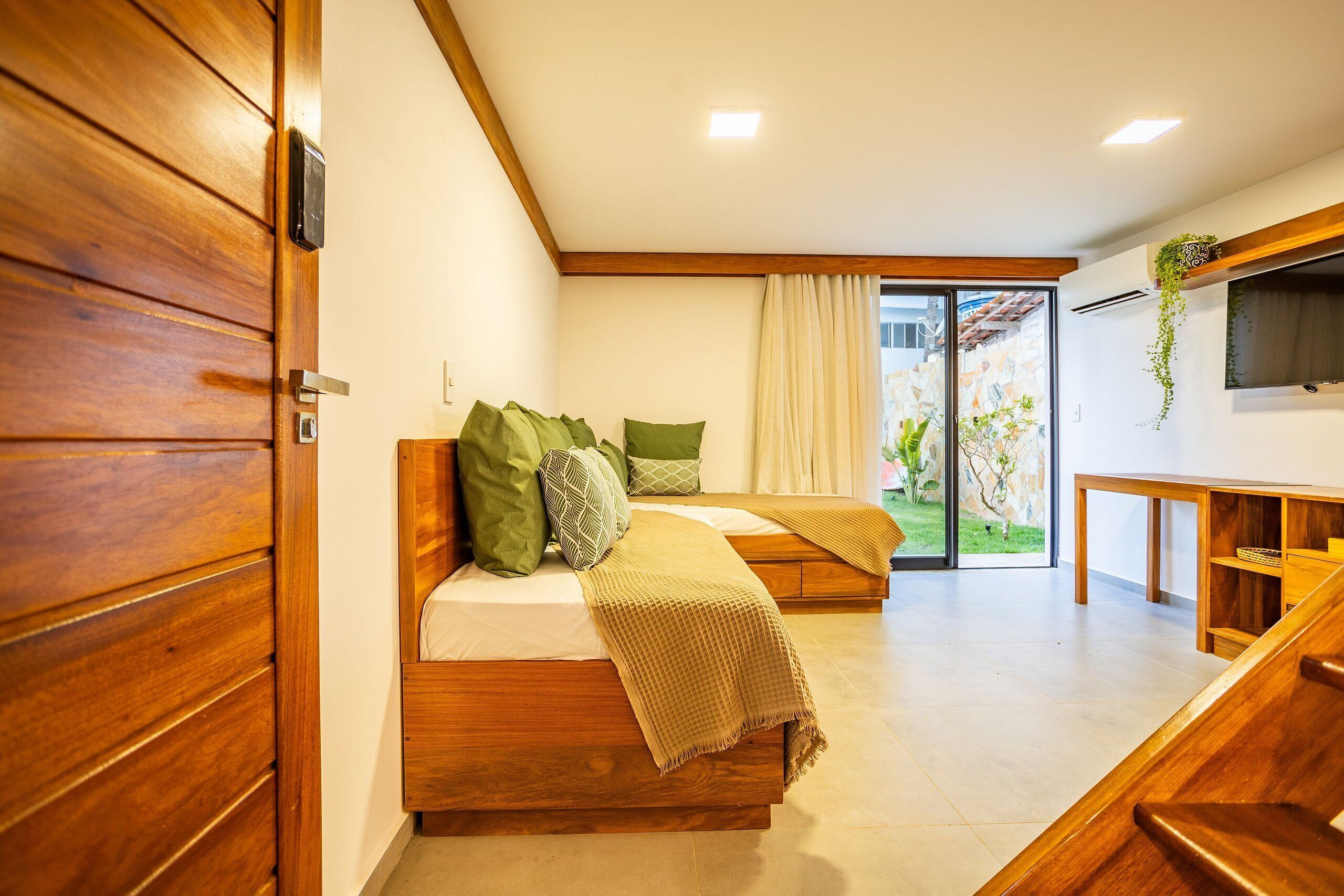 Apartment | In-room safe, free WiFi