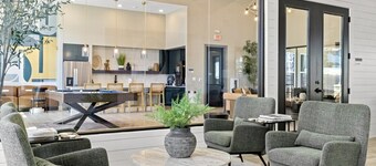 Landing | Modern 2BD, Gym