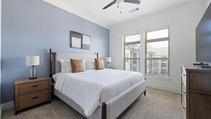 1 bedroom, desk, iron/ironing board, WiFi - Landing | Modern 1BD, Gym, Yoga Studio (Pooler)
